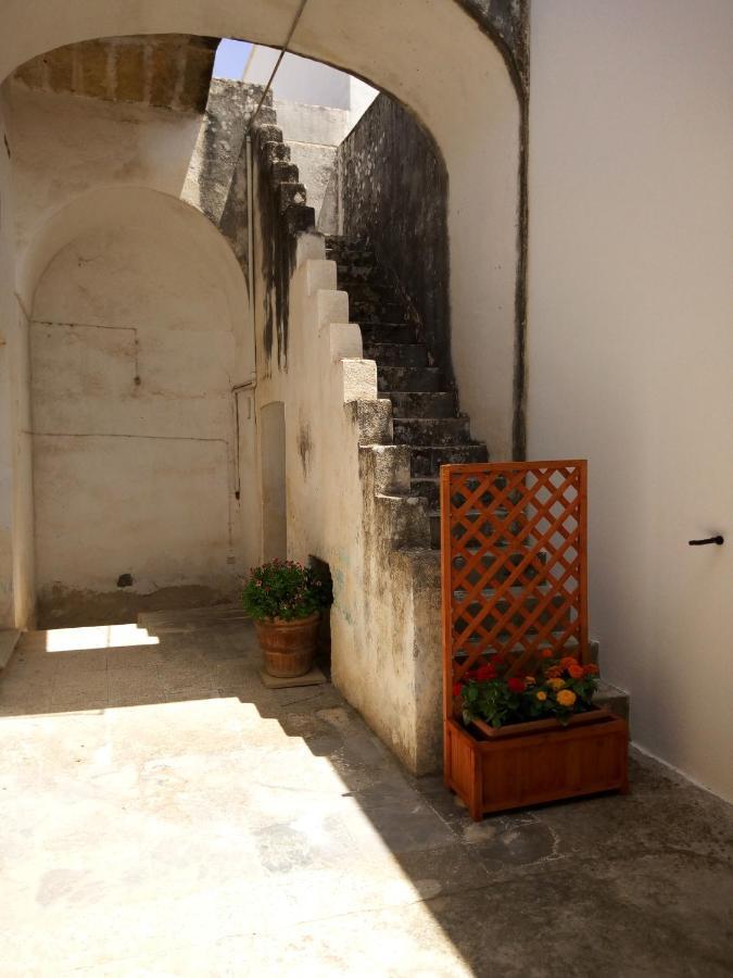 Cortile Calinea Bed & Breakfast Castrignano del Capo Exterior foto