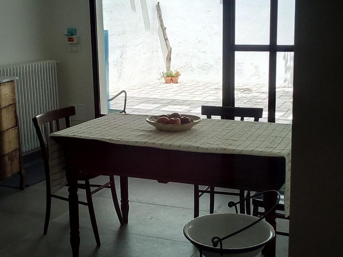 Cortile Calinea Bed & Breakfast Castrignano del Capo Exterior foto
